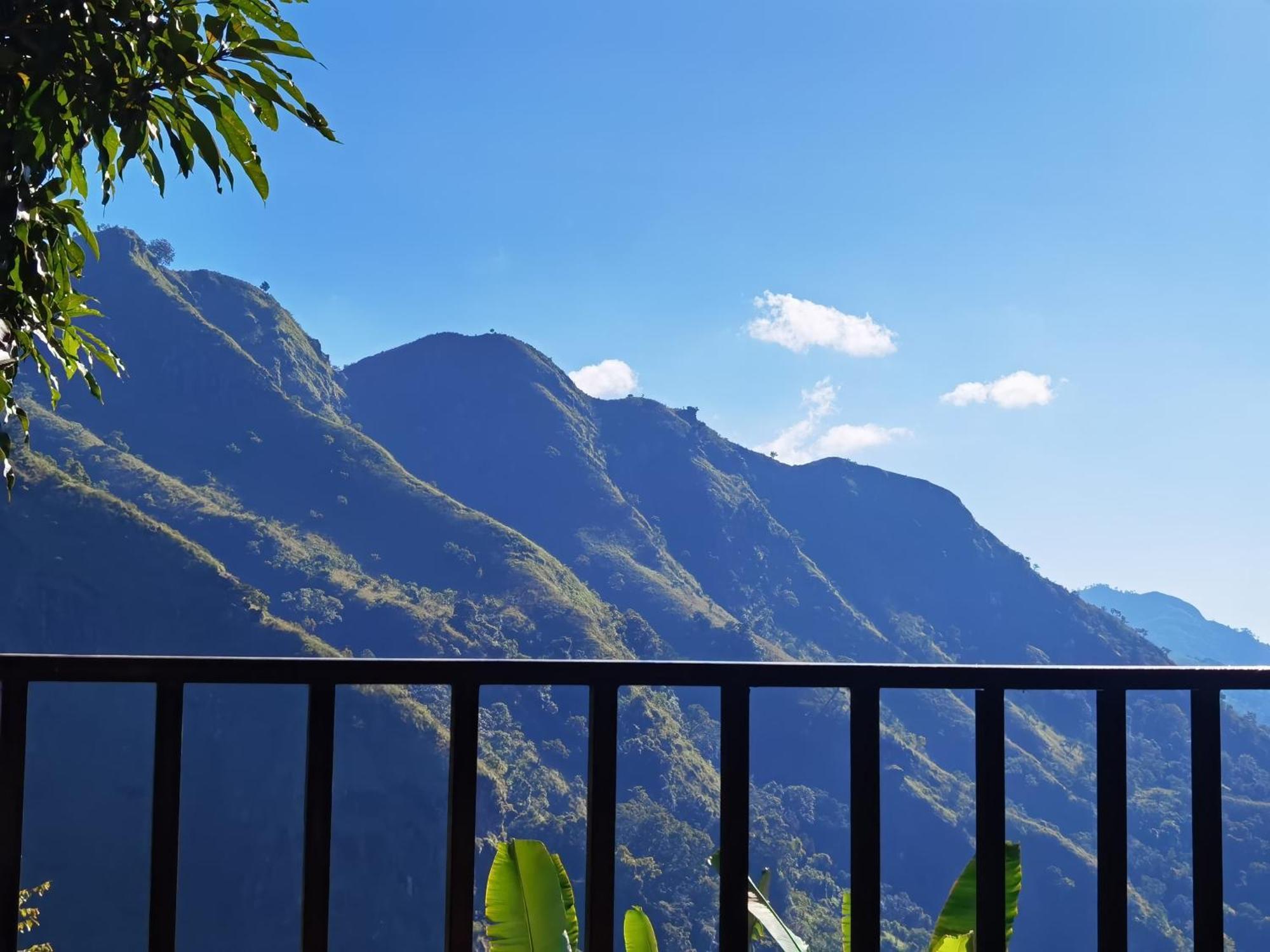 Nature Green Hotels On Rock Home 엘라 외부 사진