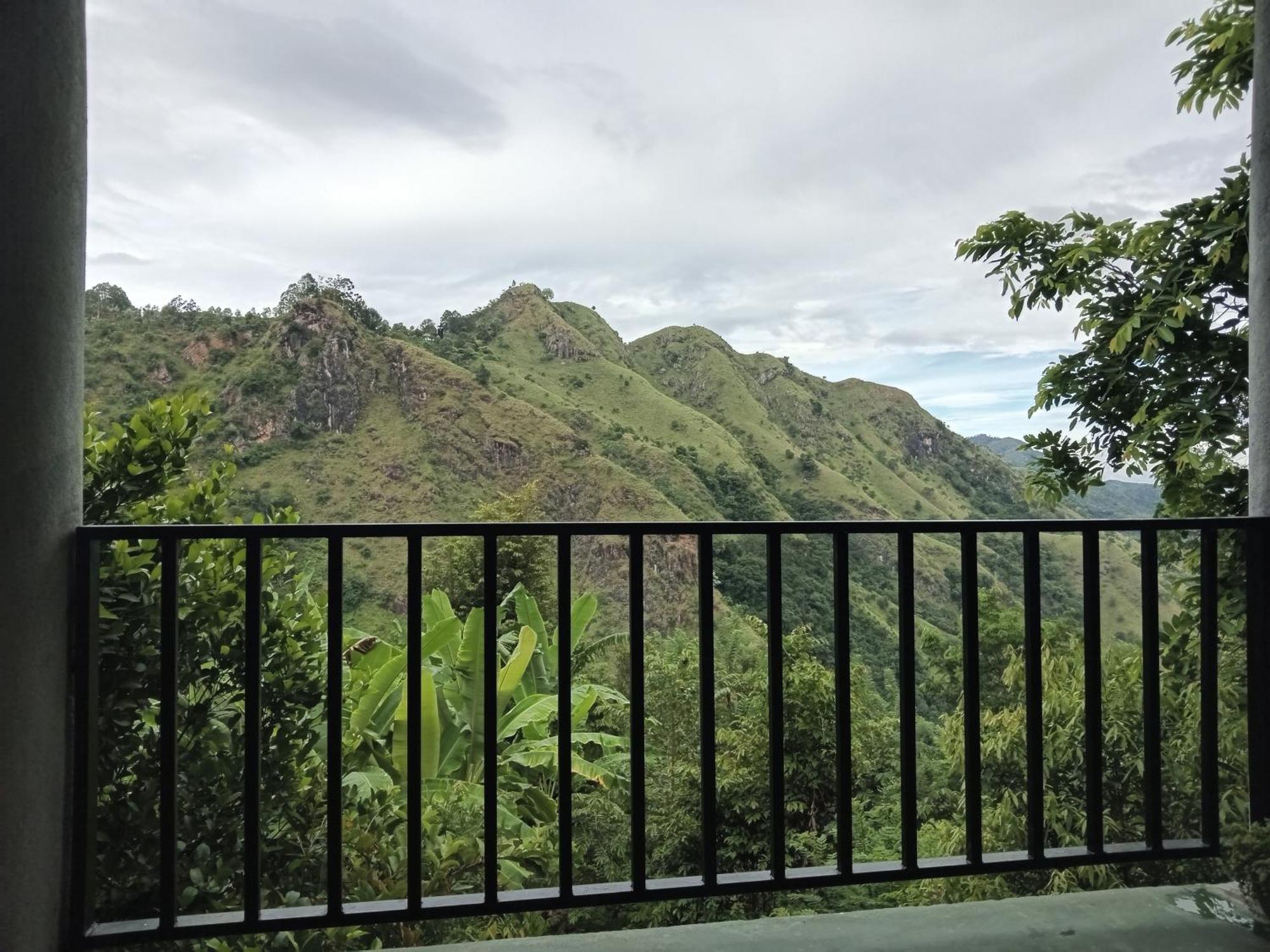 Nature Green Hotels On Rock Home 엘라 외부 사진